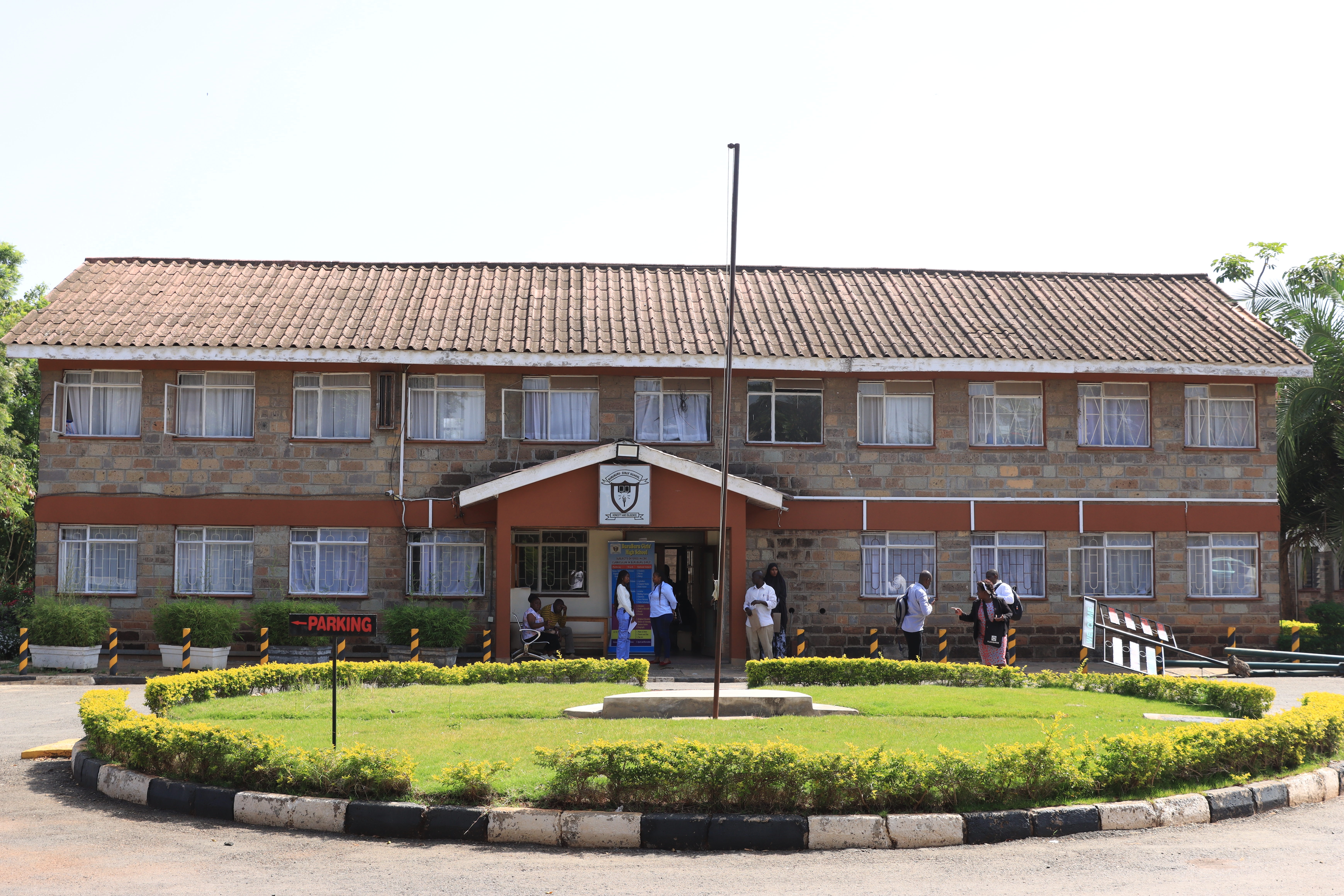 BuruBuru Girls Senior School basketball team